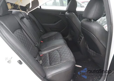 2014 Kia Optima Sxl Turbo z USA, uszkodzony, nr VIN 5XXGR4A64EG284625